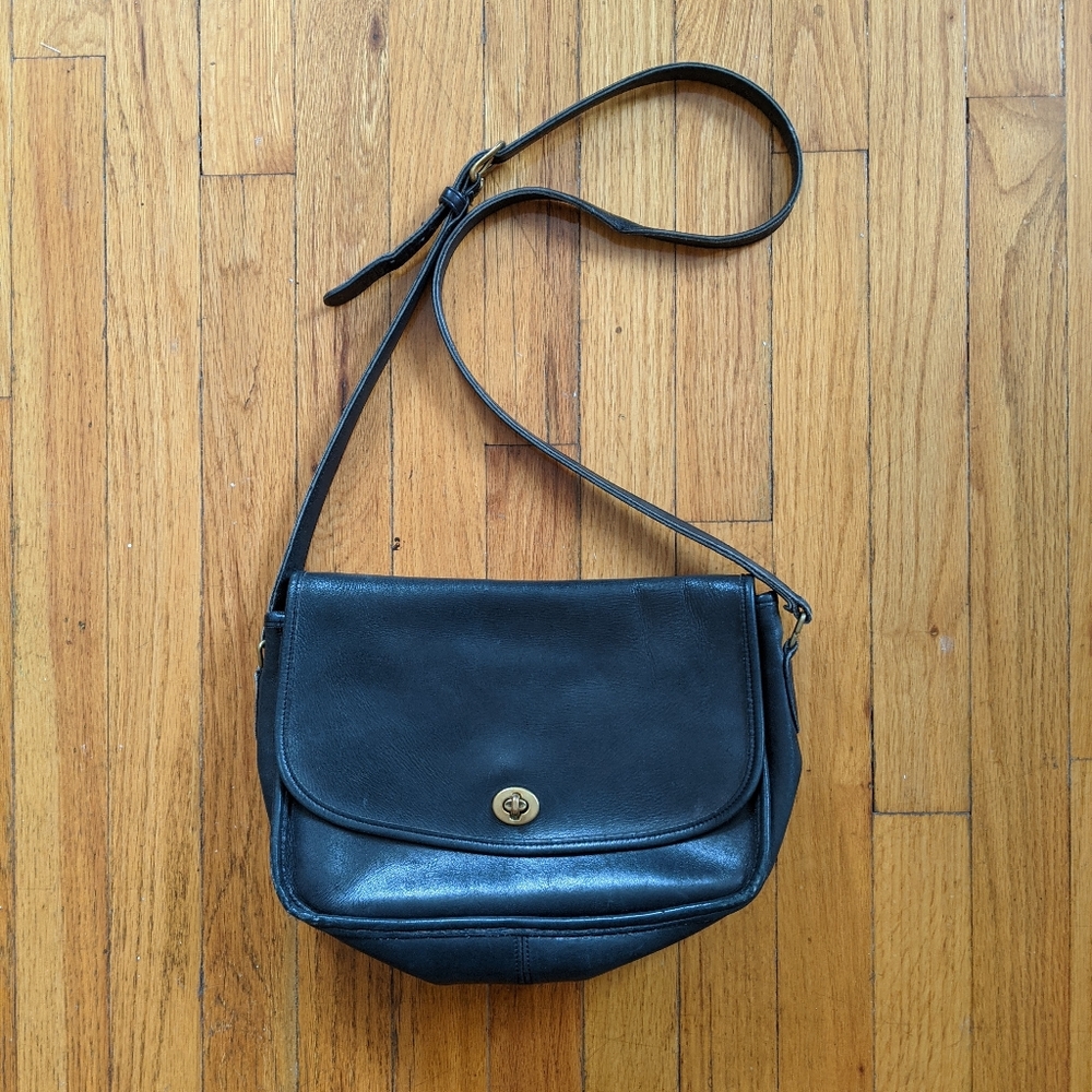 VTG Coach Saddle Bag